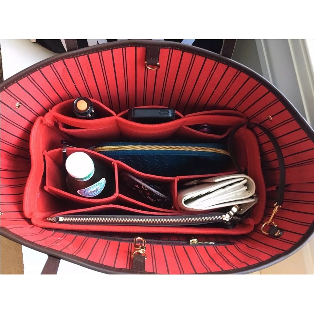 Louis Vuitton MM Purse Organizer